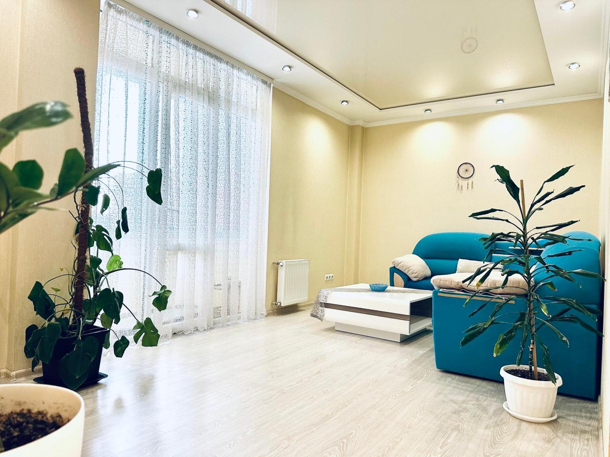 ריבנה Apartments With A Coffee Machine In The City Center, Near A Park And Zlata Plaza מראה חיצוני תמונה