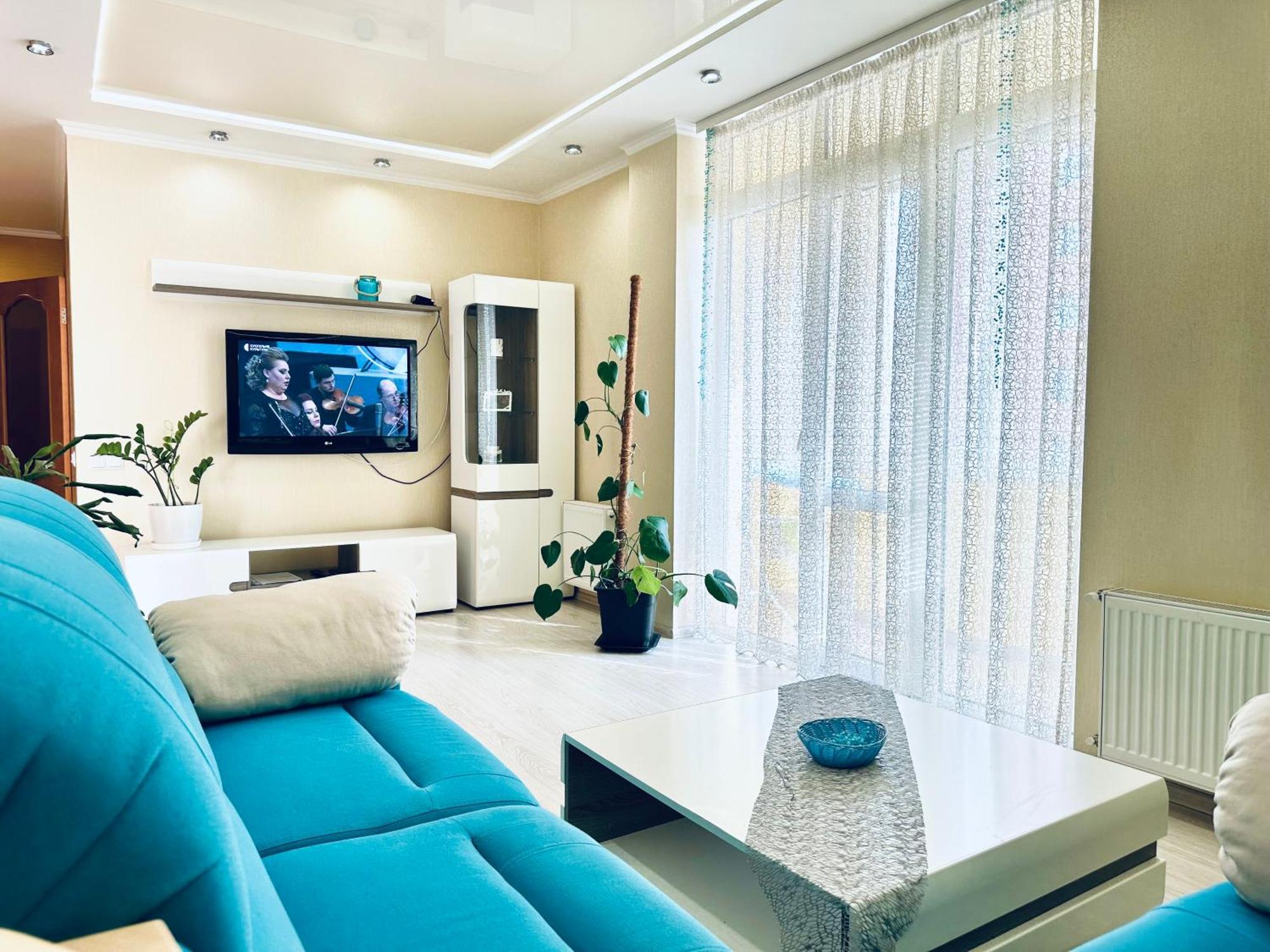 ריבנה Apartments With A Coffee Machine In The City Center, Near A Park And Zlata Plaza מראה חיצוני תמונה